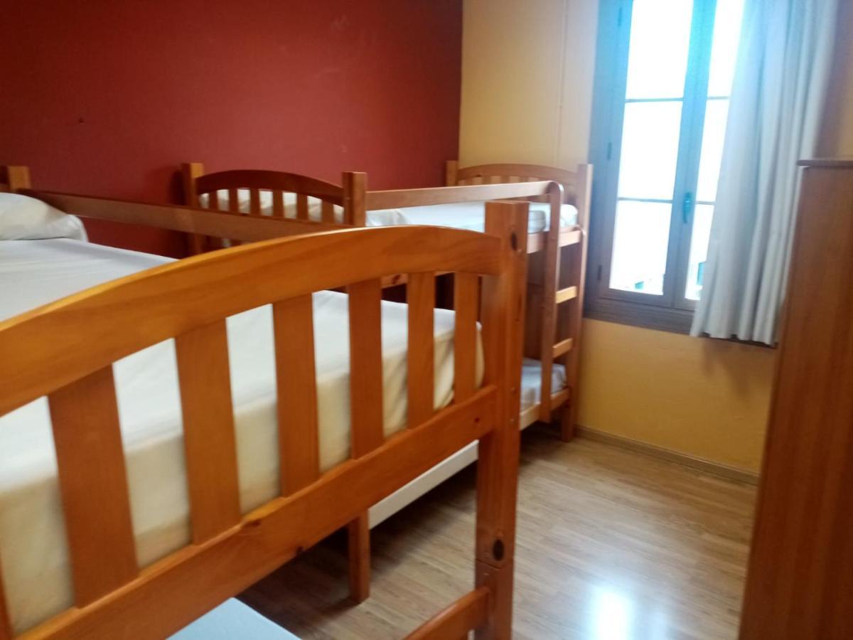 Albergue Pirenarium Sabiñánigo Kültér fotó