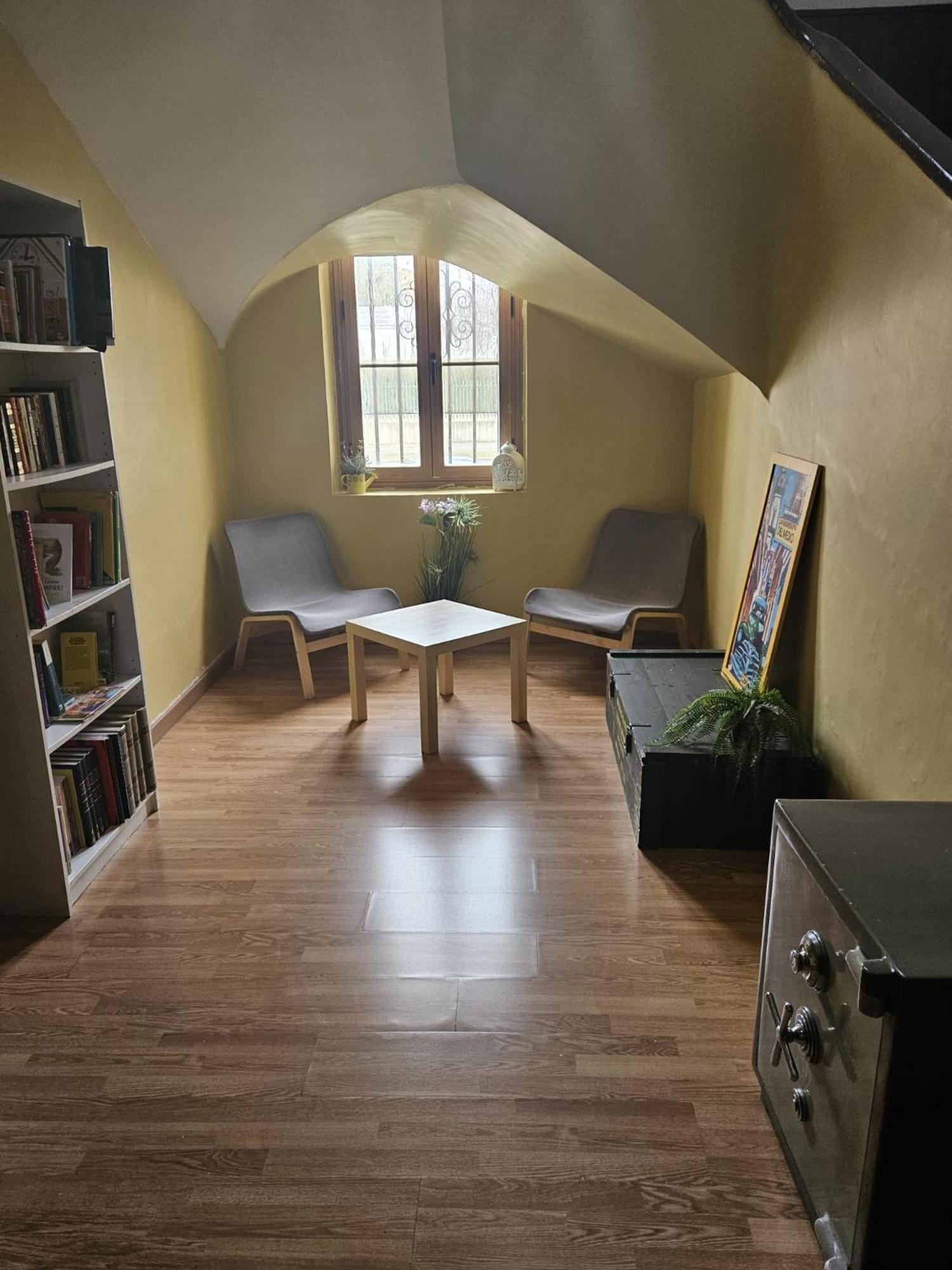 Albergue Pirenarium Sabiñánigo Kültér fotó